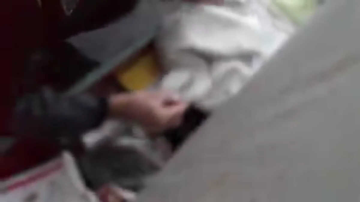 26 ilde FET&Ouml; Ter&ouml;r &Ouml;rg&uuml;t&uuml;ne y&ouml;nelik son 2 haftadır Polislerimiz tarafından d&uuml;zenlenen operasyonda  90 kişi yakalandı