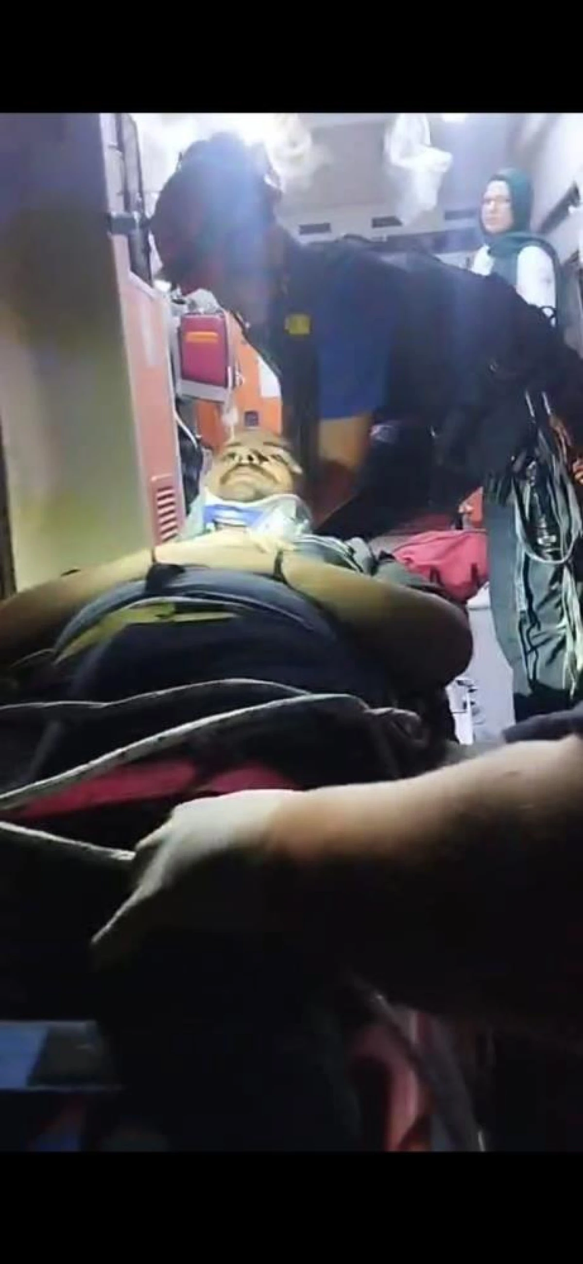 5 metre yükseklikten mağaraya düşen genç kurtarıldı