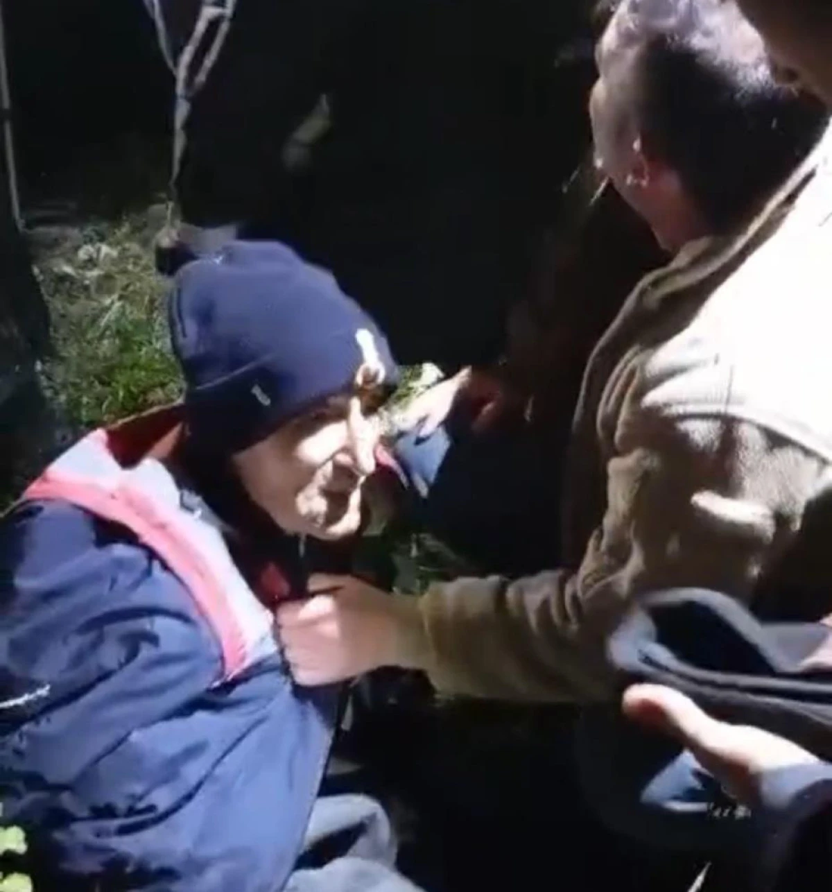 92 yaşındaki kayıp adam, 15 saat sonra ormanda bulundu