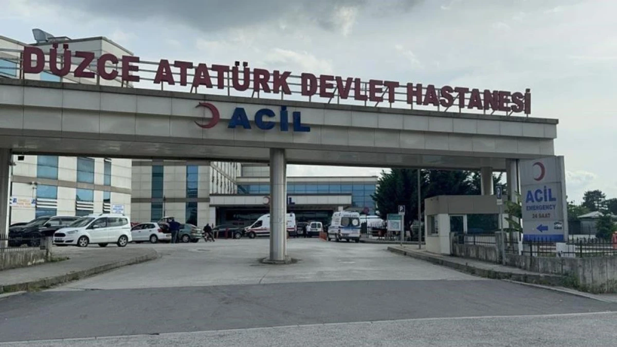 Acı biberi fazla kaçıran öğrenciler hastanelik oldu
