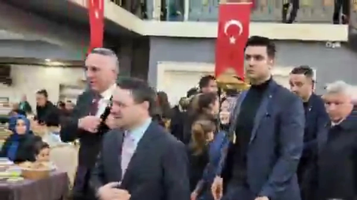 Adalet Bakanı Akın G&uuml;rlek, "Şehitlerimiz bu milletin istiklalinin m&uuml;h&uuml;rleridir.