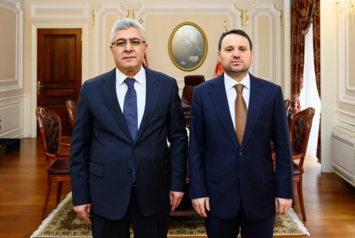 Adalet Bakanı G&uuml;rlek, Yargıtay Cumhuriyet Başsavcısı Şent&uuml;rk'le bir araya geldi