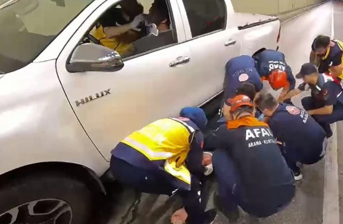 Bartın Amasra T&uuml;nelinde:ger&ccedil;eği aratmayan tatbikat