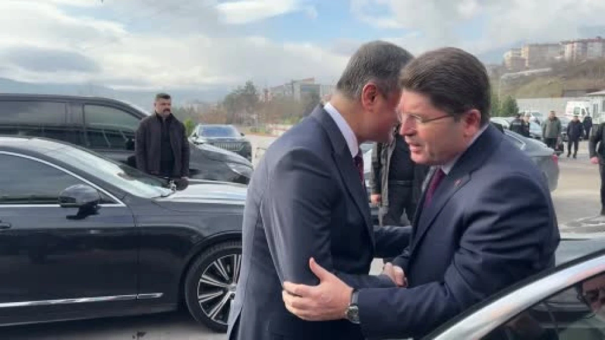 Bakan Tun&ccedil;: "18 yaş altı &ccedil;ocukların su&ccedil;tan uzak tutulması i&ccedil;in yasal d&uuml;zenleme &ouml;n&uuml;m&uuml;zdeki g&uuml;nlerde yapılacak