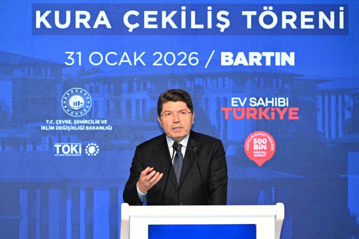Bakan Tun&ccedil;:Her alanda topyek&uuml;n m&uuml;cadele etmemiz gerekiyor