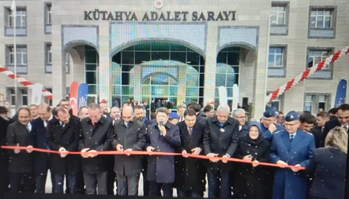 Bakan Tun&ccedil;:yeni adalet hizmet binaları yapılıyor