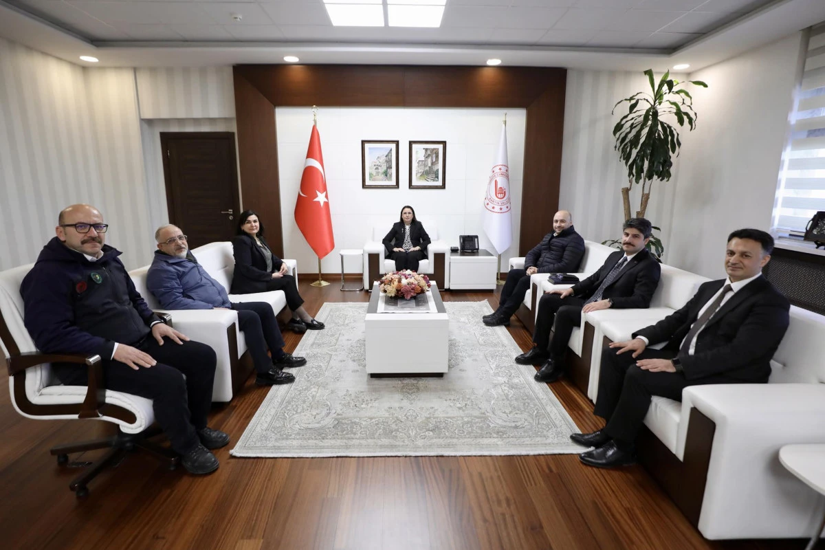 Bartın Valiliği'nden Y&ouml;resel &Uuml;r&uuml;nler değerlendirme toplantısı yapıldı.