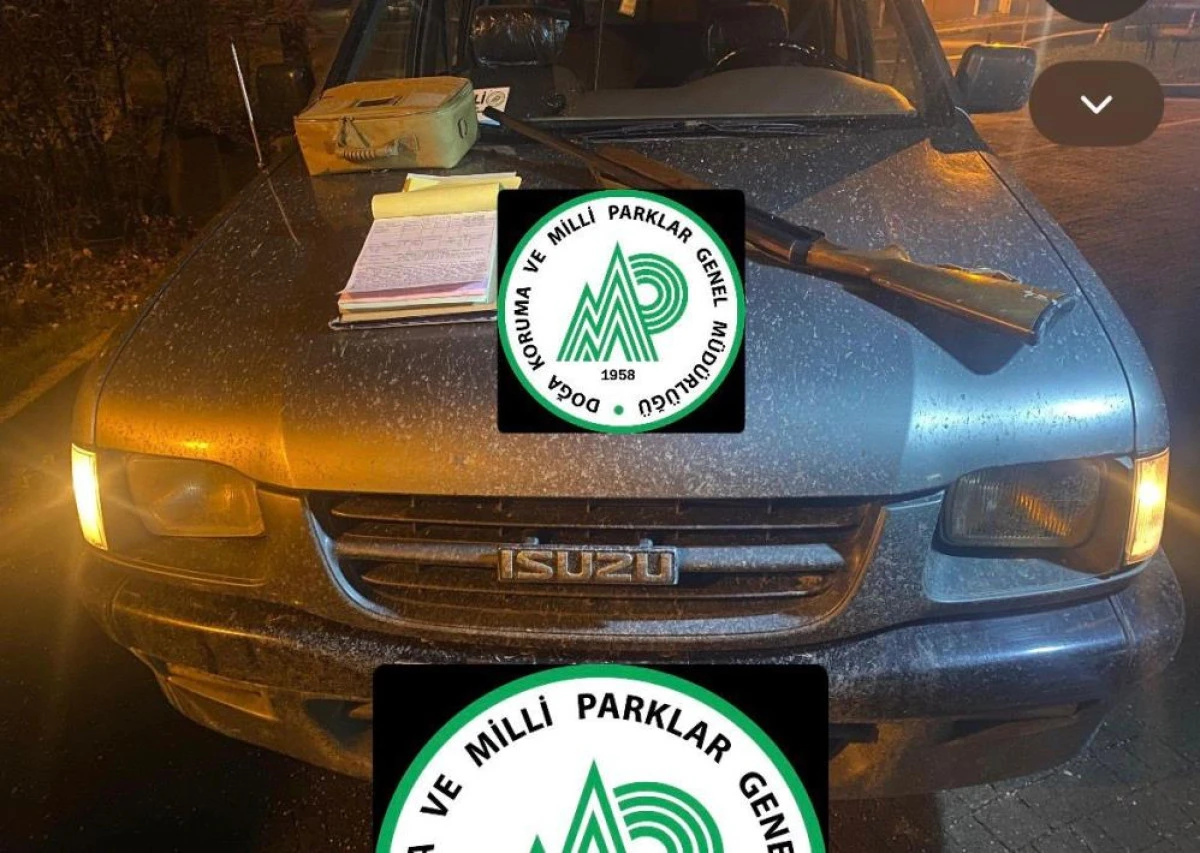 Bartın'da ka&ccedil;ak avcılar dron kameralarına yakalandı