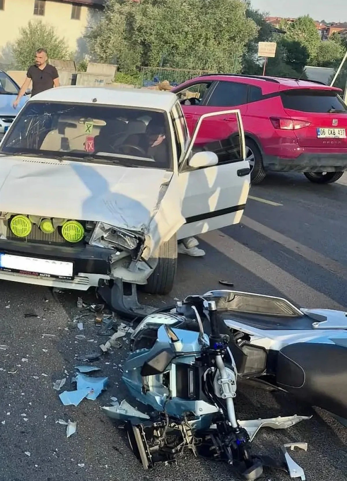 Bartın'da Motosiklet ile Otomobil &Ccedil;arpıştı