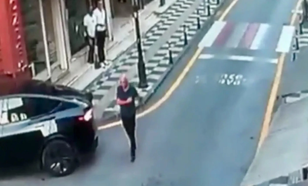 Bartın'da polisin dur ihtarına uymadı' Vali yardımcısına &ccedil;arptı