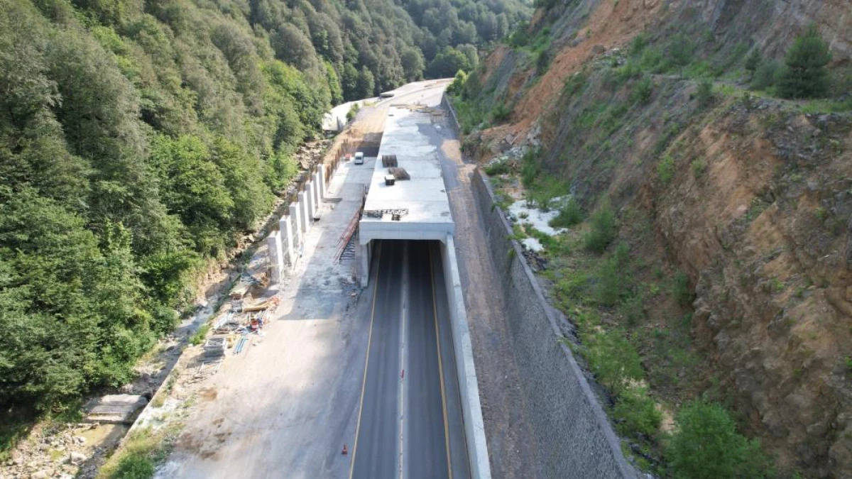 Heyelanın ardından ‘koruma tüneli’ çalışmaları hız kazandı