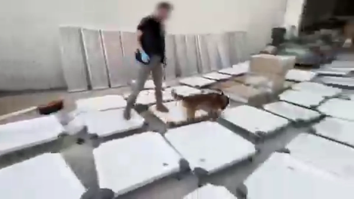  İstanbul'da 92 kilo 500 gram eroin ele ge&ccedil;irildi,