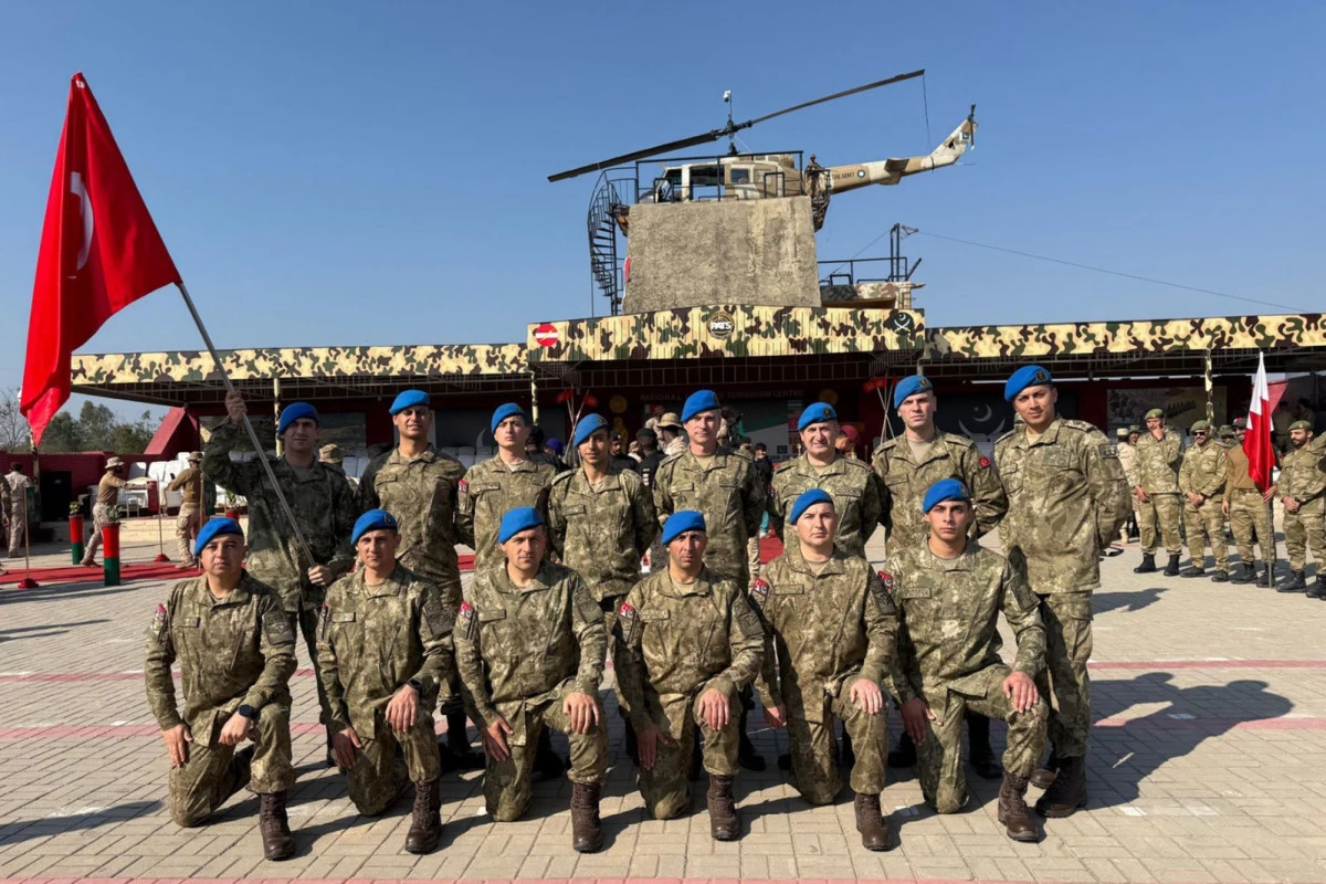 Kara Kuvvetleri Komutanlığı takımı, Pakistan'da d&uuml;zenlenen PATS-2026 yarışmasında altın madalya kazandı