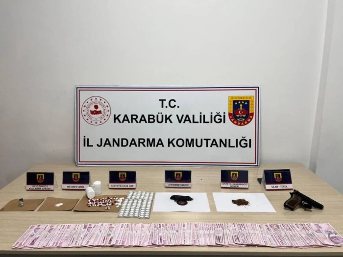 Karab&uuml;k'te uyuşturucu operasyonu: 7 ş&uuml;pheli yakalandı