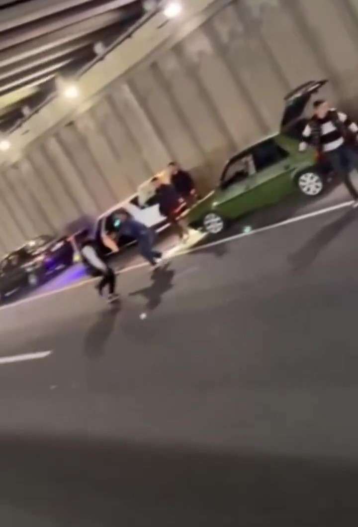 Karayolunda çiftetelli oynadılar cezayı yediler