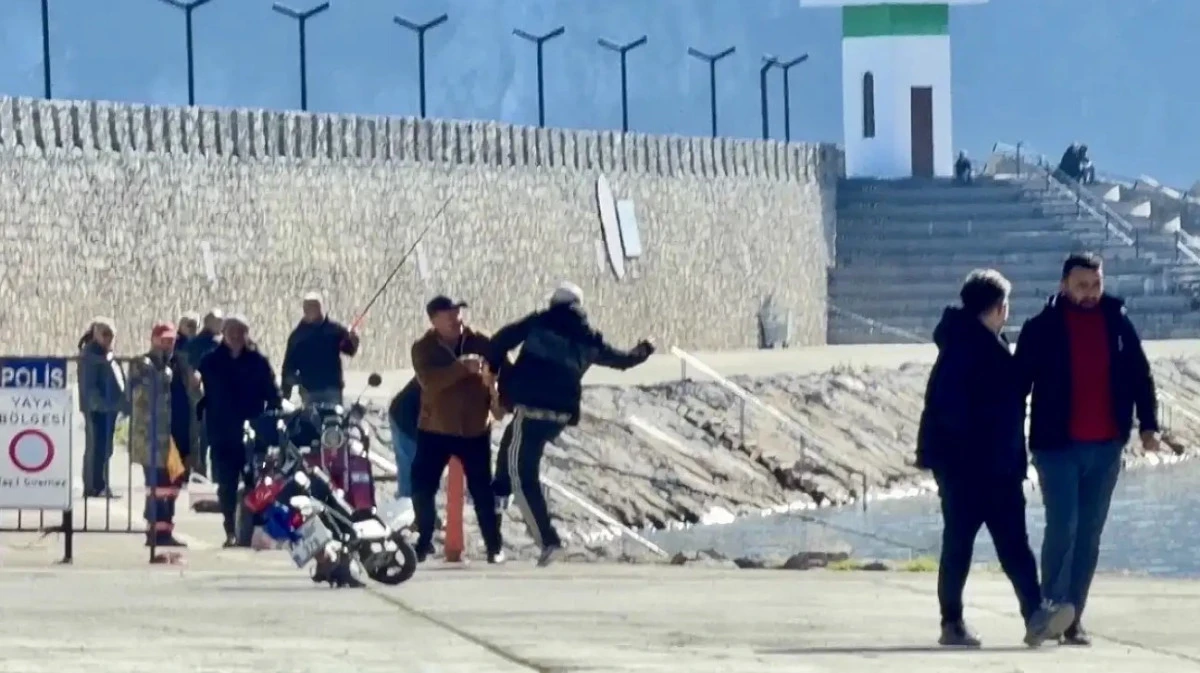 Neden Selam vermedi diye kavga &ccedil;ıktı