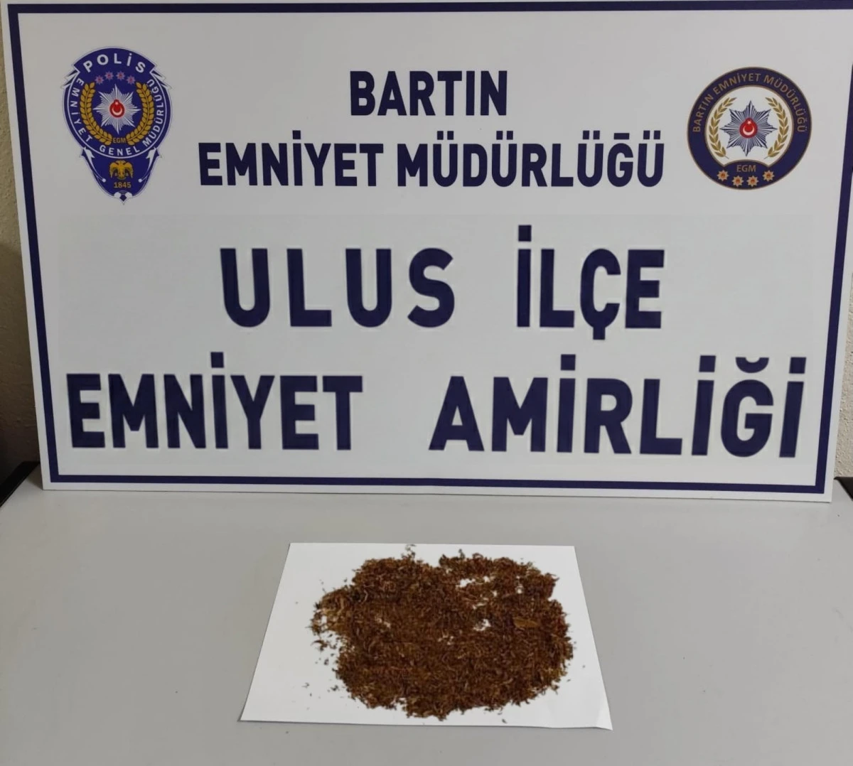 Ulus İl&ccedil;e Emniyet M&uuml;d&uuml;rl&uuml;ğ&uuml; ekiplerin' Uyuşturucu maddesi ele ge&ccedil;irdi.
