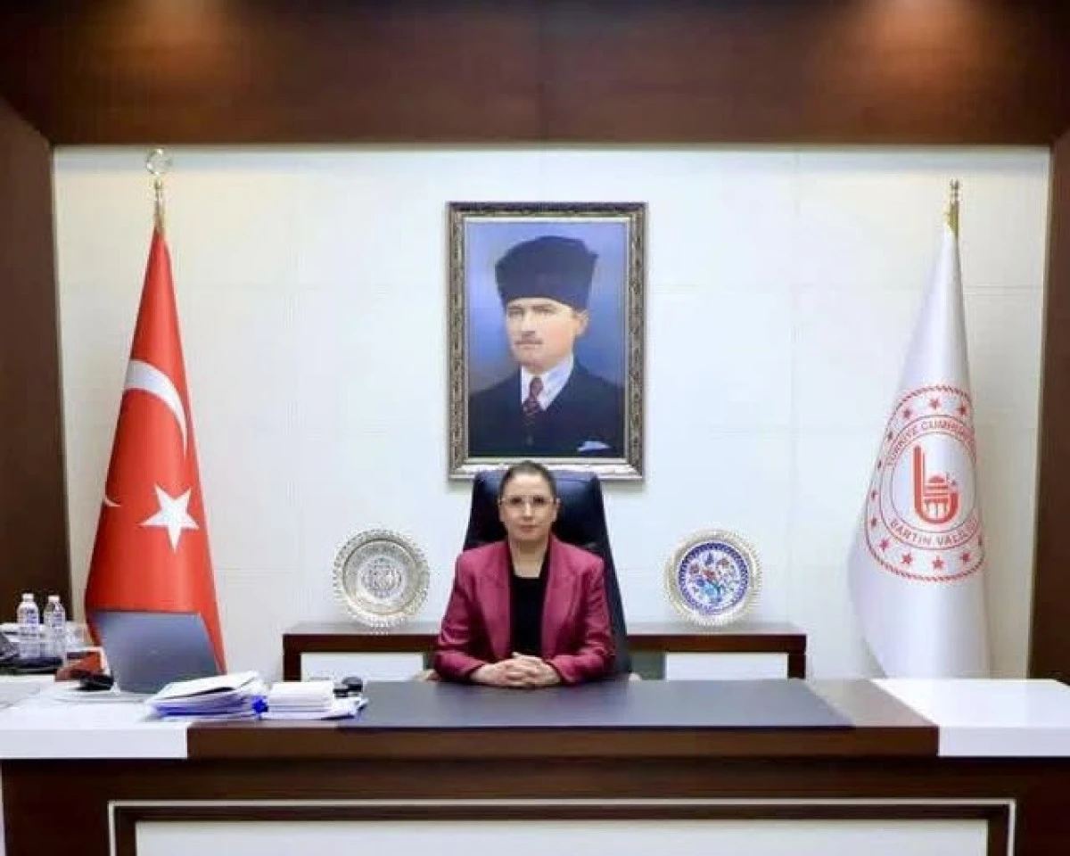 Vali Arslan 19 Mayıs'ta Gen&ccedil;lere Anlamlı Mesaj