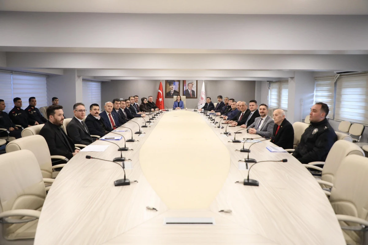 Vali Arslan:  G&uuml;venlik Koordinasyon Toplantısı Ger&ccedil;ekleştirildi
