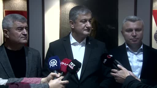 Vali Yavuz: 